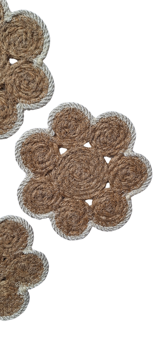 Lot de 6 dessous de verre en jute et contour blanc cassé